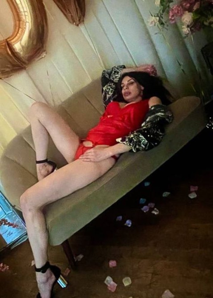 Индивидуалка Яна фото № 2 в городе Черноморское