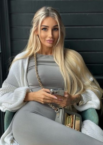 Есения, Г. Черноморское